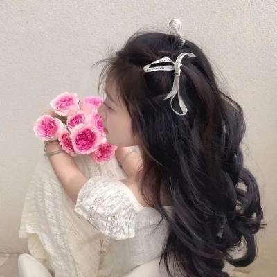 总裁夫人的反攻手册